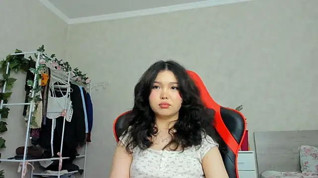 Snapshot of wastforu chatting on 02-19-25, 04:22 wastforu online show from 02-19-25, 04:22