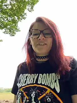 die-EinHORNY-WG online show from 05-19-26, 10:54