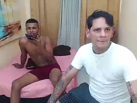 Snapshot of two_monstercock chatting on 11-05-25, 07:25 two monstercock online show from 11-05-25, 07:25