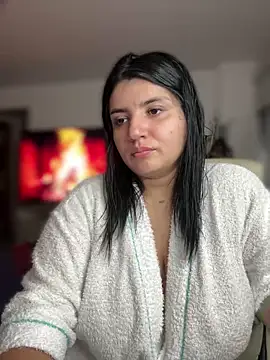 horny roomiess online show from 03-05-25, 12:16