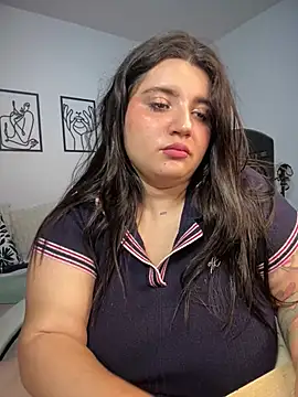 Snapshot of horny_roomiess chatting on 04-24-26, 11:40 horny roomiess online show from 04-24-26, 11:40