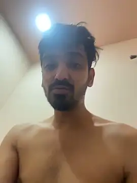 Snapshot of hornyguy271192 chatting on 02-08-26, 11:30 hornyguy271192 online show from 02-08-26, 11:30