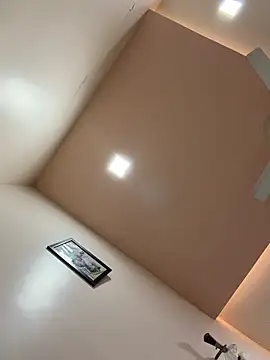 Snapshot of hornyguy271192 chatting on 02-18-26, 05:09 hornyguy271192 online show from 02-18-26, 05:09