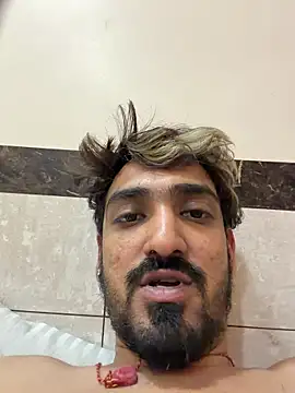 Snapshot of hornyguy271192 chatting on 02-22-26, 02:59 hornyguy271192 online show from 02-22-26, 02:59