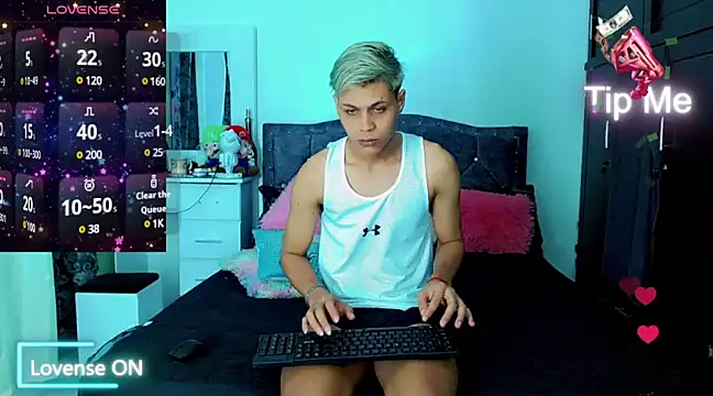 Liamscott  online show from 02-15-25, 10:42