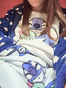 Snapshot of rossana99_ chatting on 12-21-24, 06:02 rossana99  online show from 12-21-24, 06:02