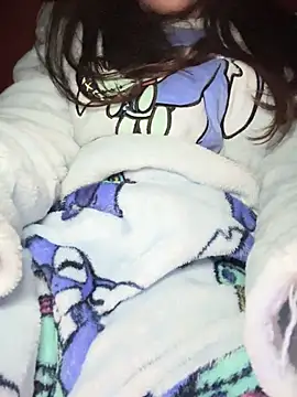 Snapshot of rossana99_ chatting on 12-29-24, 06:27 rossana99  online show from 12-29-24, 06:27