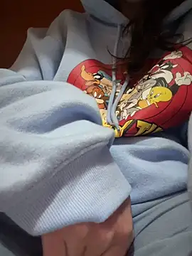 Snapshot of rossana99_ chatting on 10-25-25, 03:51 rossana99  online show from 10-25-25, 03:51