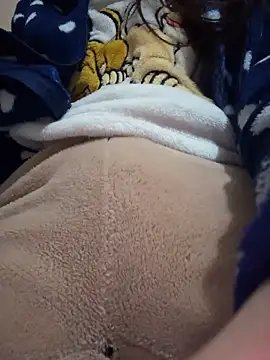 rossana99  online show from 11-21-25, 07:45