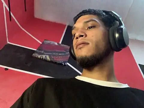 tanned boy online show from 04-14-26, 09:59