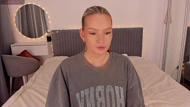 CassieRayss online show from 02-20-26, 12:16