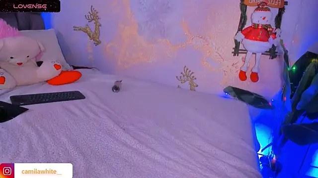 camilawhite   online show from 12-16-25, 02:55