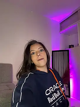 martina duque  online show from 02-21-25, 10:39