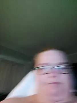 SexyWhiteChocolate online show from 12-12-24, 04:37