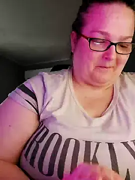 SexyWhiteChocolate online show from 03-19-25, 10:42