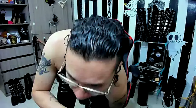 daven56 online show from 12-23-24, 02:39