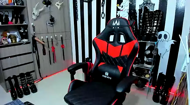 daven56 online show from 12-29-24, 01:17