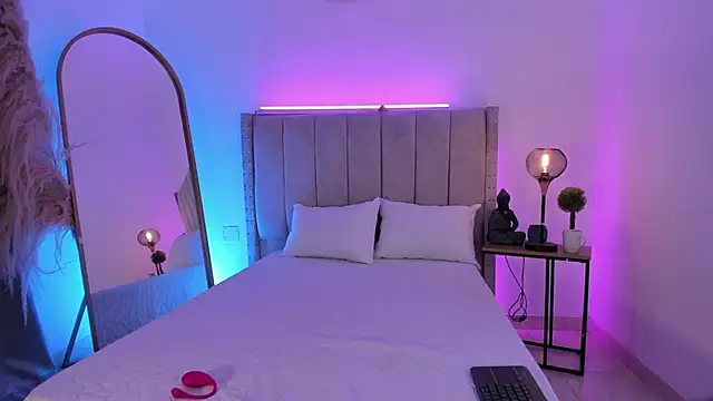 SakuraKato online show from 02-25-25, 11:30