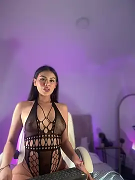 SakuraKato online show from 03-16-25, 10:42