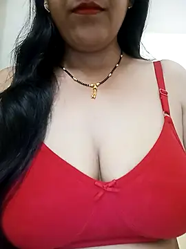 Snapshot of Hot-Shivani chatting on 07-14-26, 08:14 Hot-Shivani online show from 07-14-26, 08:14