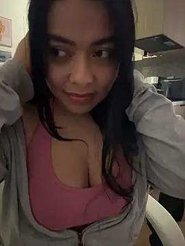 PetitLumiere online show from 01-02-25, 02:00