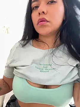 PetitLumiere online show from 02-12-25, 01:59