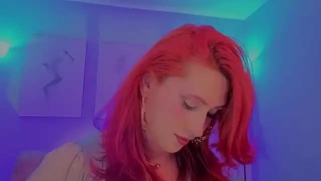 Juliana Saenzz online show from 12-03-25, 12:51