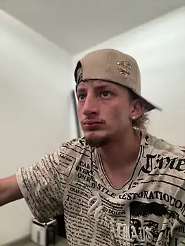 Snapshot of Scott_sex7 chatting on 02-24-26, 03:43 Scott sex7 online show from 02-24-26, 03:43