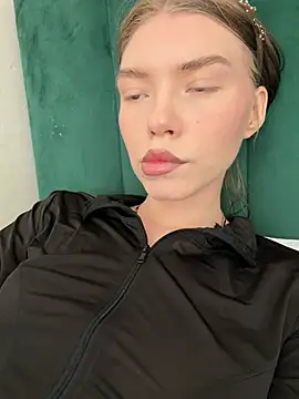 Lisaaa Alisa online show from 05-29-26, 04:10