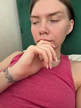 Snapshot of Lisaaa_Alisa chatting on 06-06-26, 10:09 Lisaaa Alisa online show from 06-06-26, 10:09