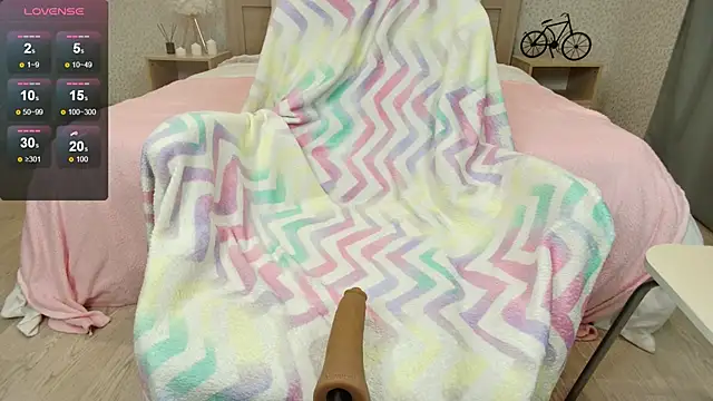 oliviiaa online show from 11-06-25, 12:22