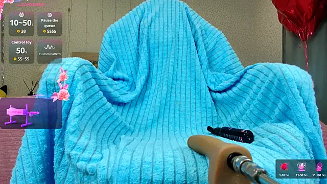 oliviiaa online show from 04-08-26, 12:21