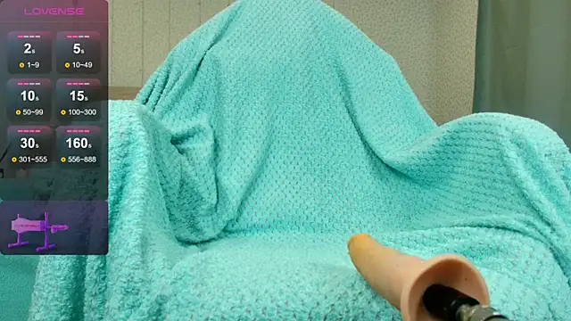 Snapshot of oliviiaa chatting on 06-12-26, 12:20 oliviiaa online show from 06-12-26, 12:20