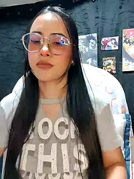 Snapshot of Janna_mnt chatting on 12-14-24, 04:34 Janna mnt online show from 12-14-24, 04:34