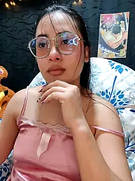 Snapshot of Janna_mnt chatting on 01-12-25, 03:49 Janna mnt online show from 01-12-25, 03:49