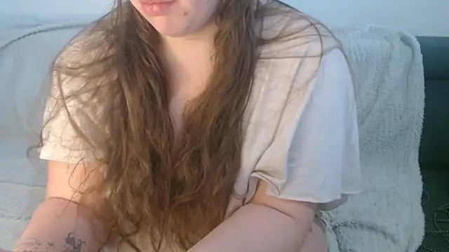 FrancaiseLynne online show from 03-07-26, 04:04