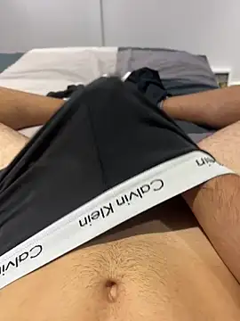 Snapshot of h0rnyguy001 chatting on 09-29-25, 06:07 h0rnyguy001 online show from 09-29-25, 06:07