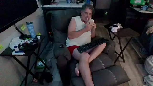 lateniter online show from 04-09-26, 09:58