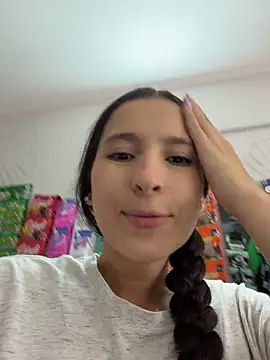 LittleDoll    online show from 02-10-26, 02:10