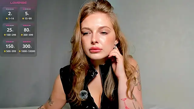 mercedescutee online show from 09-27-25, 03:28