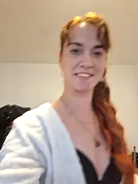 Snapshot of kaca098 chatting on 09-30-25, 02:33 kaca098 online show from 09-30-25, 02:33