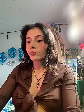 Snapshot of LiliJones_ chatting on 05-17-26, 08:27 LiliJones online show from 05-17-26, 08:27