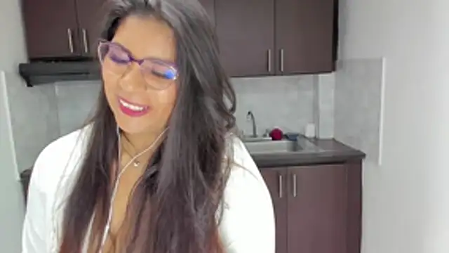 Luna Dumont online show from 03-24-26, 11:15