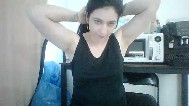 Snapshot of davenmichelle00 chatting on 06-02-26, 03:58 davenmichelle00 online show from 06-02-26, 03:58