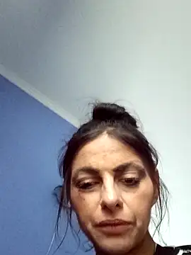 Snapshot of ChantalXOrchid chatting on 06-11-26, 03:54 ChantalXOrchid online show from 06-11-26, 03:54