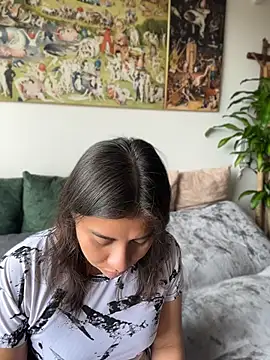 Nina-Eros1 online show from 04-11-26, 05:50