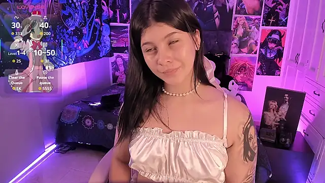 LanaKyutt online show from 04-01-26, 11:57