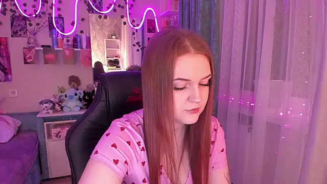 Snapshot of ViolaIntelligent chatting on 09-08-25, 08:52 ViolaIntelligent online show from 09-08-25, 08:52