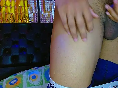 Snapshot of ray_and_666 chatting on 02-14-26, 10:34 ray and 666 online show from 02-14-26, 10:34