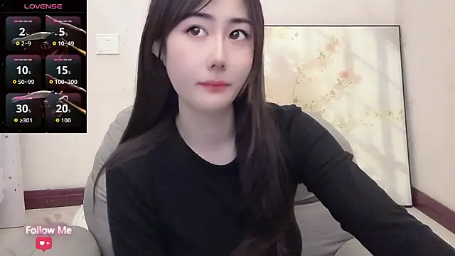 Snapshot of qiqi-- chatting on 04-22-26, 05:10 qiqi-- online show from 04-22-26, 05:10
